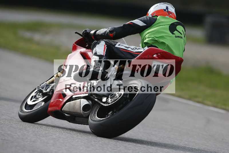 /Archiv-2024/03 29.03.2024 Speer Racing ADR/Instruktorengruppe/unklar